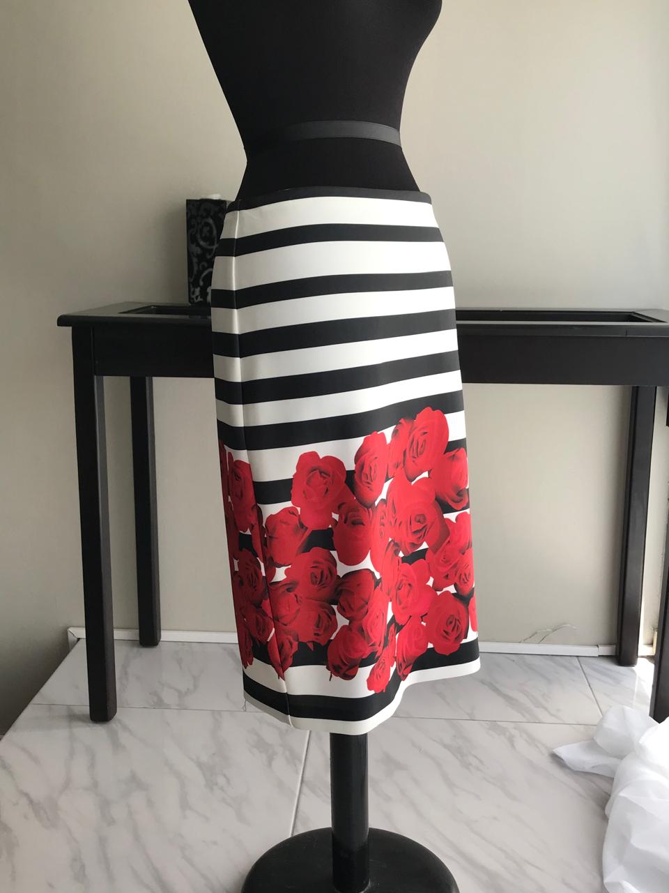 Falda para Dama Joseph Ribkoff 172749 Talla 28