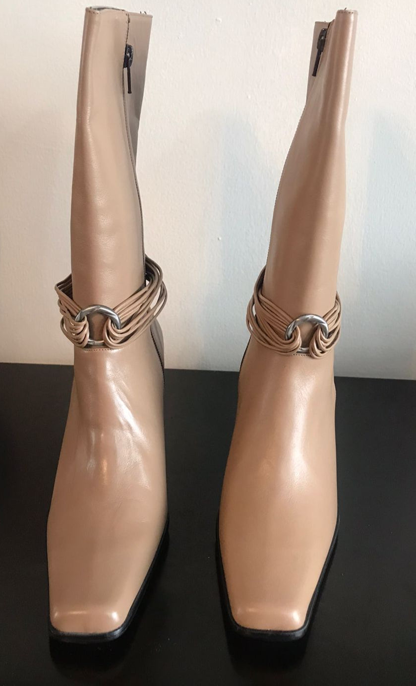 Bota Corta para Dama GABBIANI 012 Talla 23.5