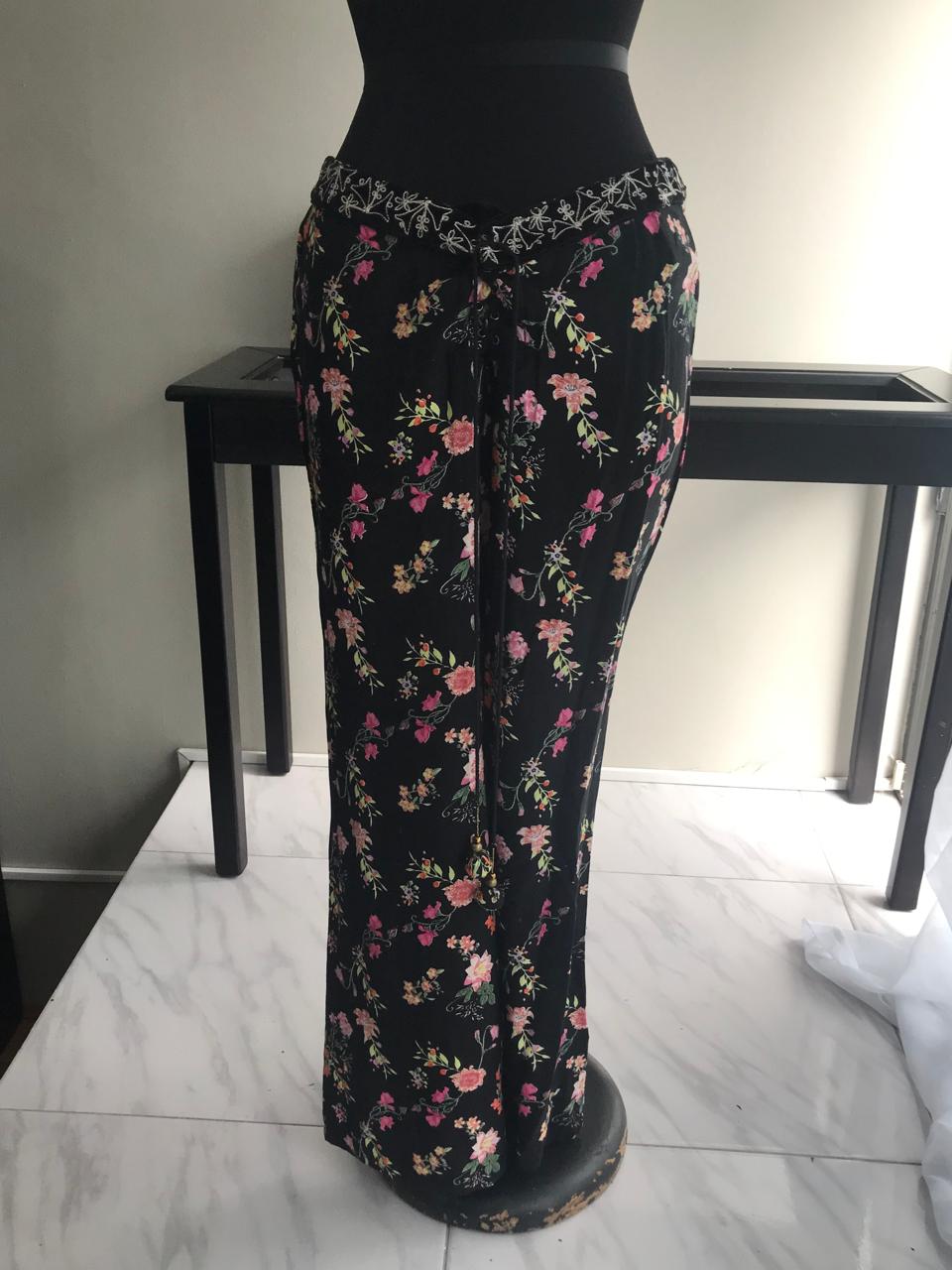 Pantalón para Dama MINIMAL W0601 Talla 32