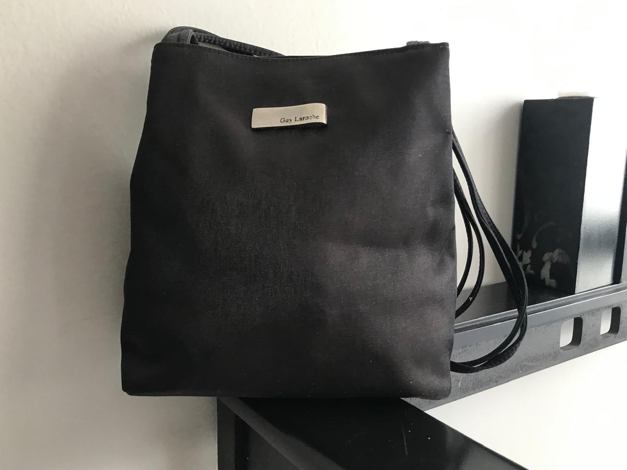 Bolso para Dama Guy Laroche 2686