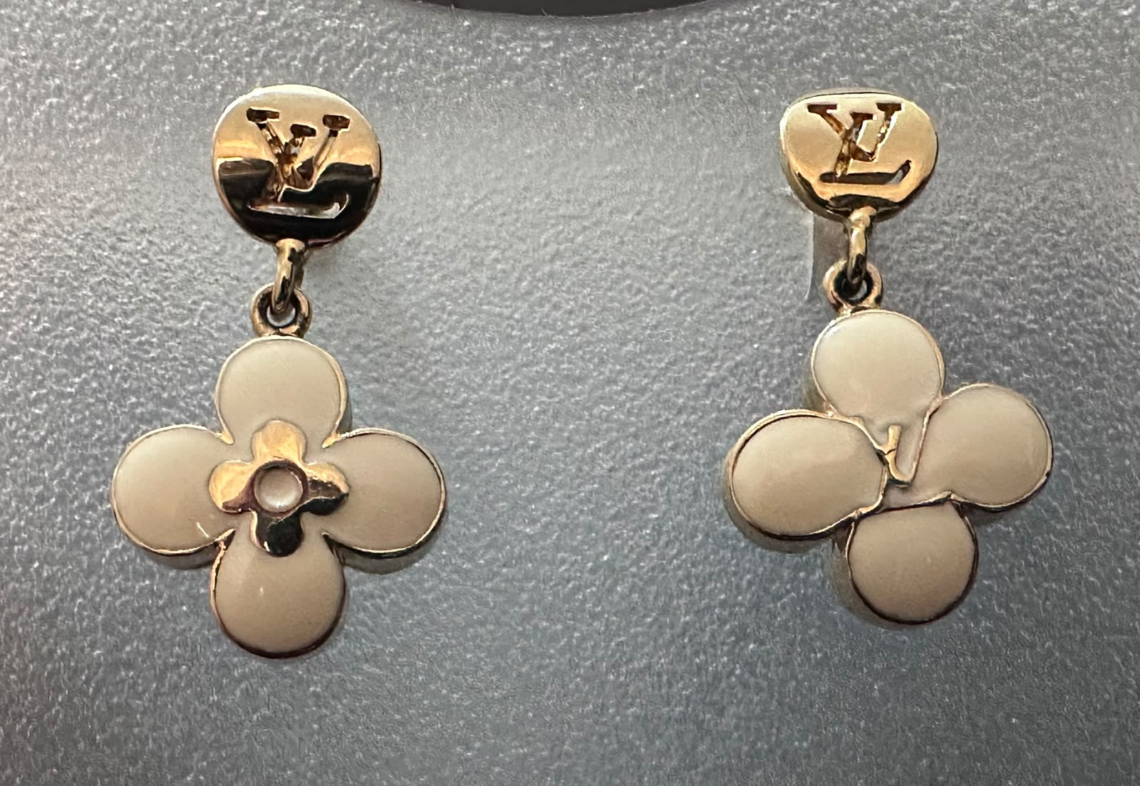 Aretes Con Trebol Louis Vuitton 1399