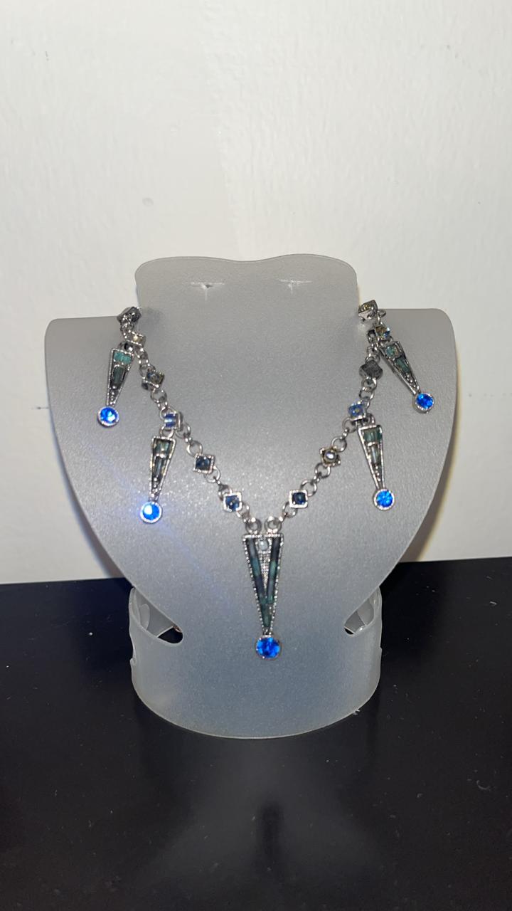 Collar con Aretes 1370