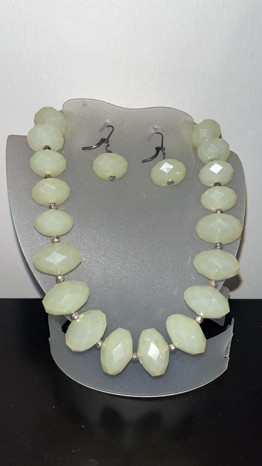 Collar con Aretes 1374