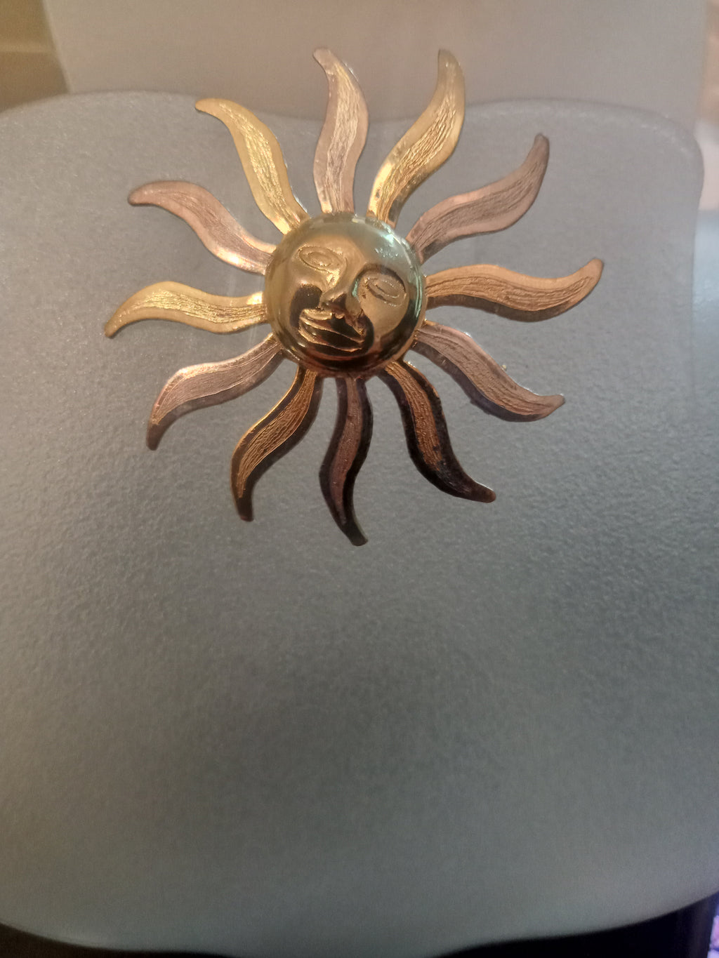 Aretes y Prendedor Forma de Sol 2127