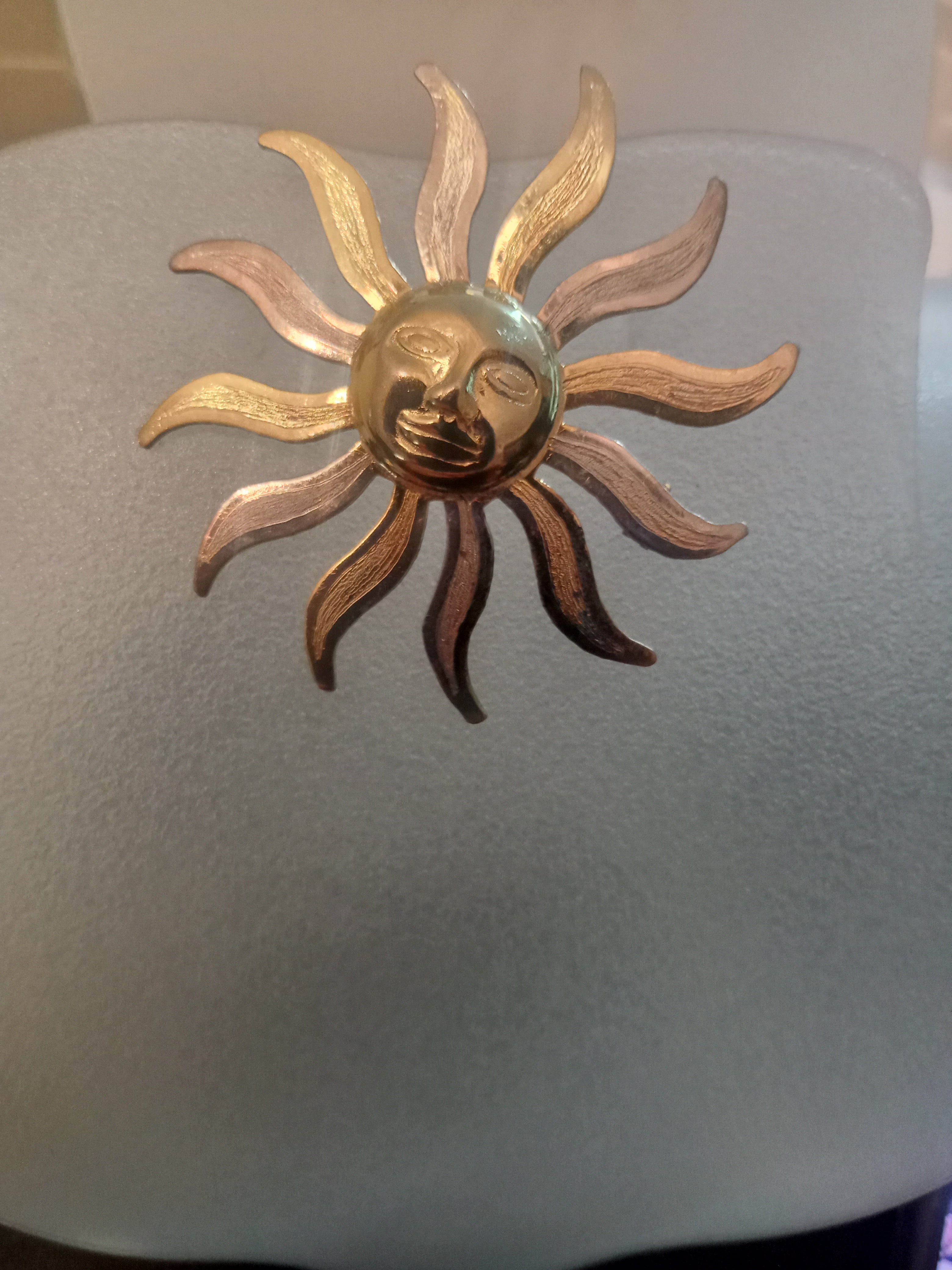 Aretes y Prendedor Forma de Sol 2127