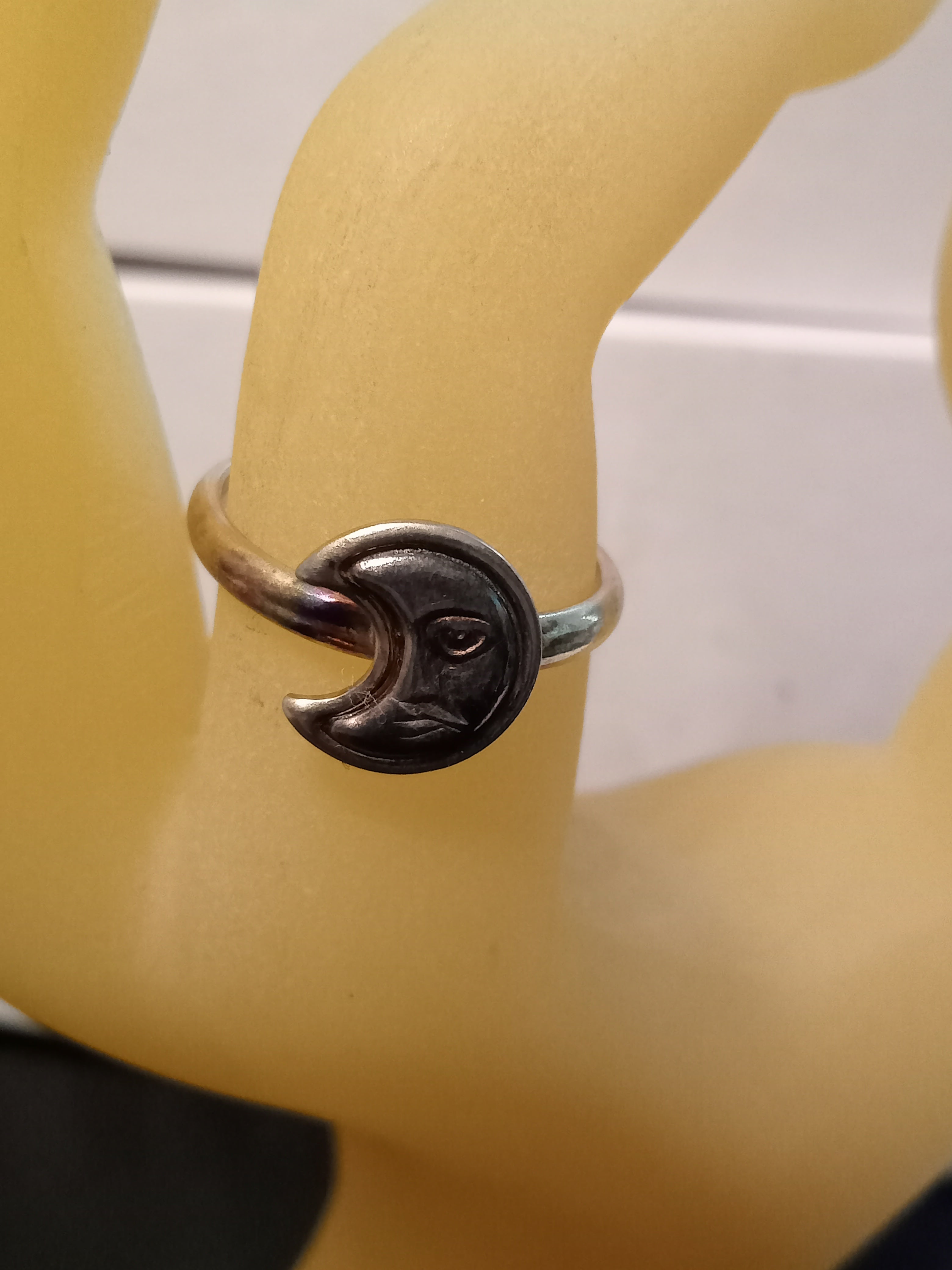 Anillo Figura Luna Talla Chica 1381