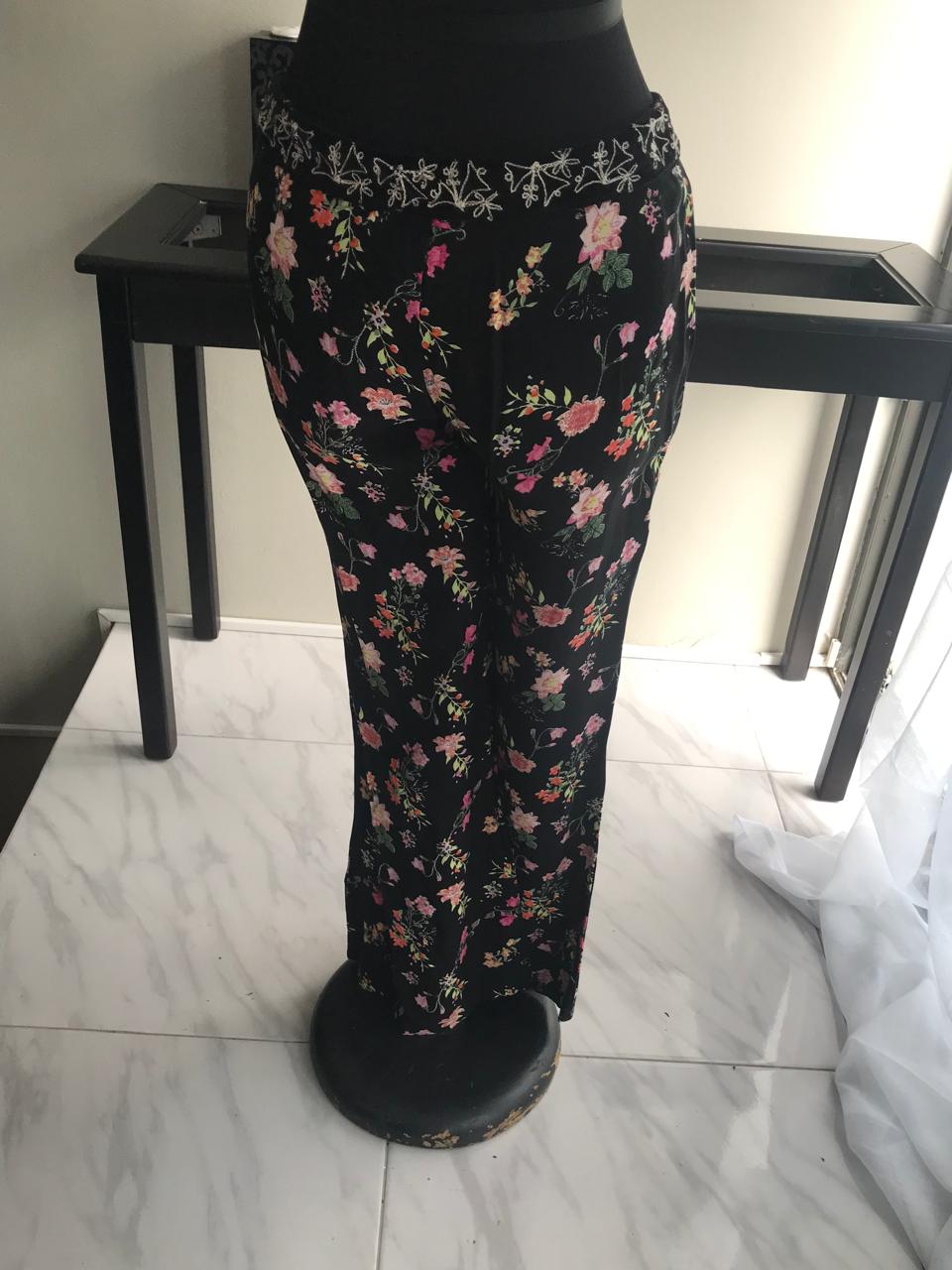 Pantalón para Dama MINIMAL W0601 Talla 30