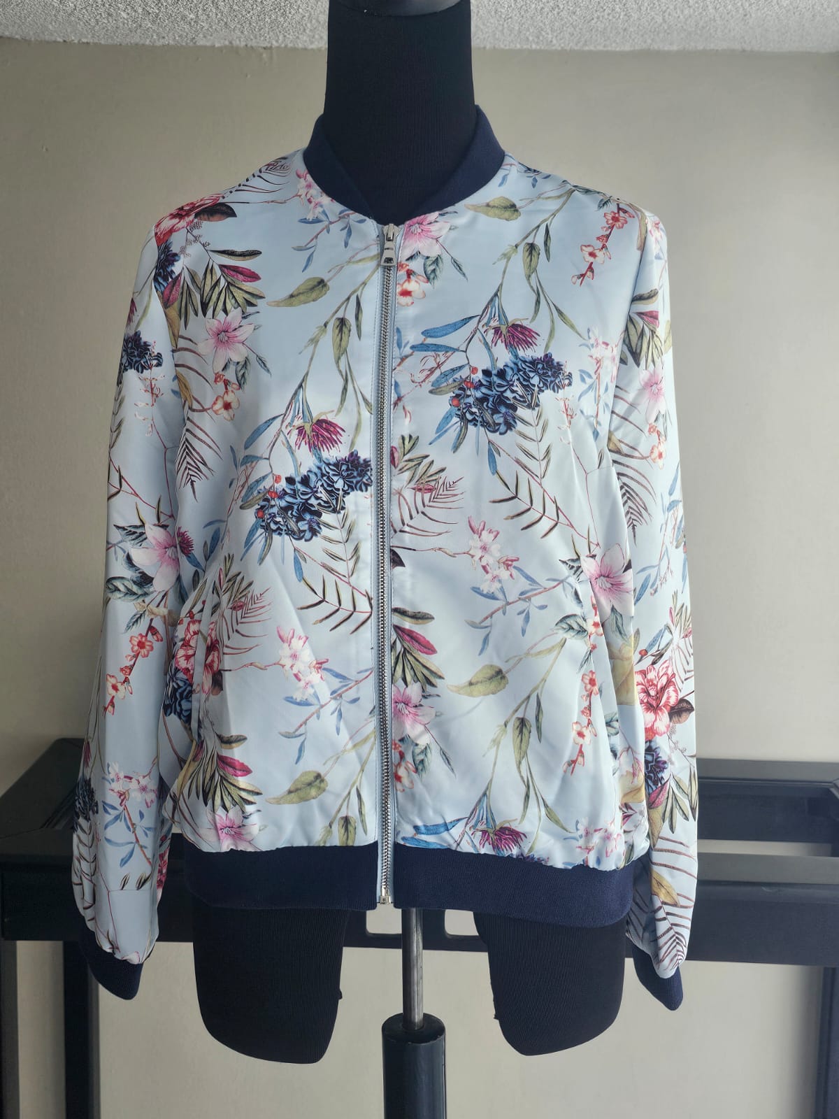 Cazadora para Dama DOLCE CABO 71409 Talla 28